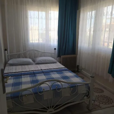 Homesuit Denize Yakin Oezel 디킬리